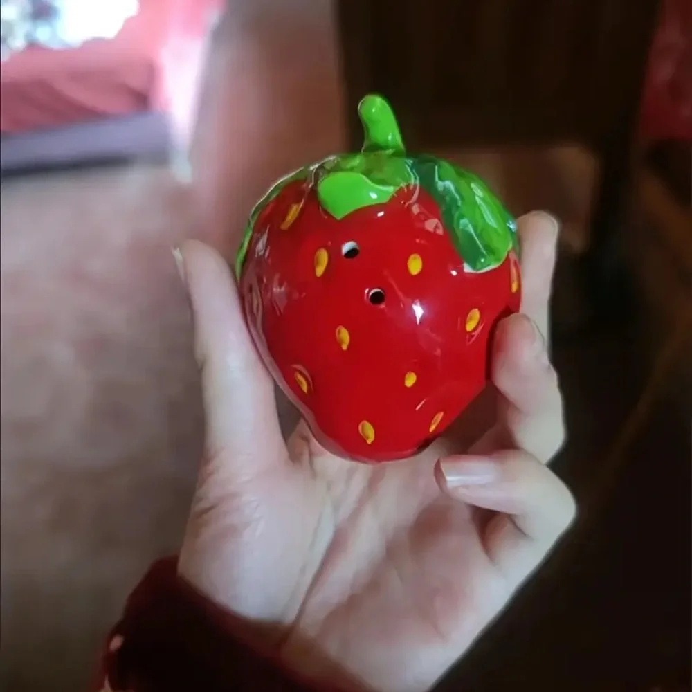 N/A charming strawberry